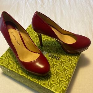 Gianni Bini platform red heels